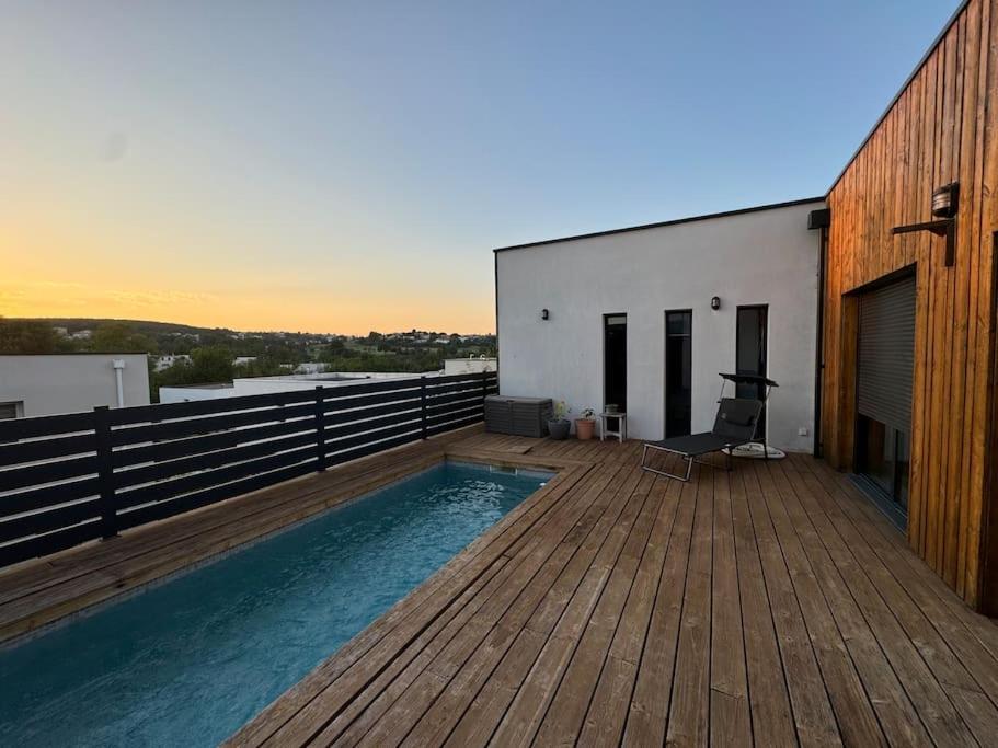 Luxury Villa With Pool And View Жувіньяк Екстер'єр фото